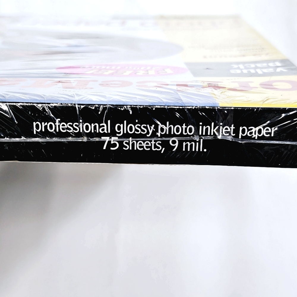 Officemax Premium Glossy Inkjet Photo Paper 75 Sheets 8.5x11" 9 Mil Professional - Picture 9 of 12
